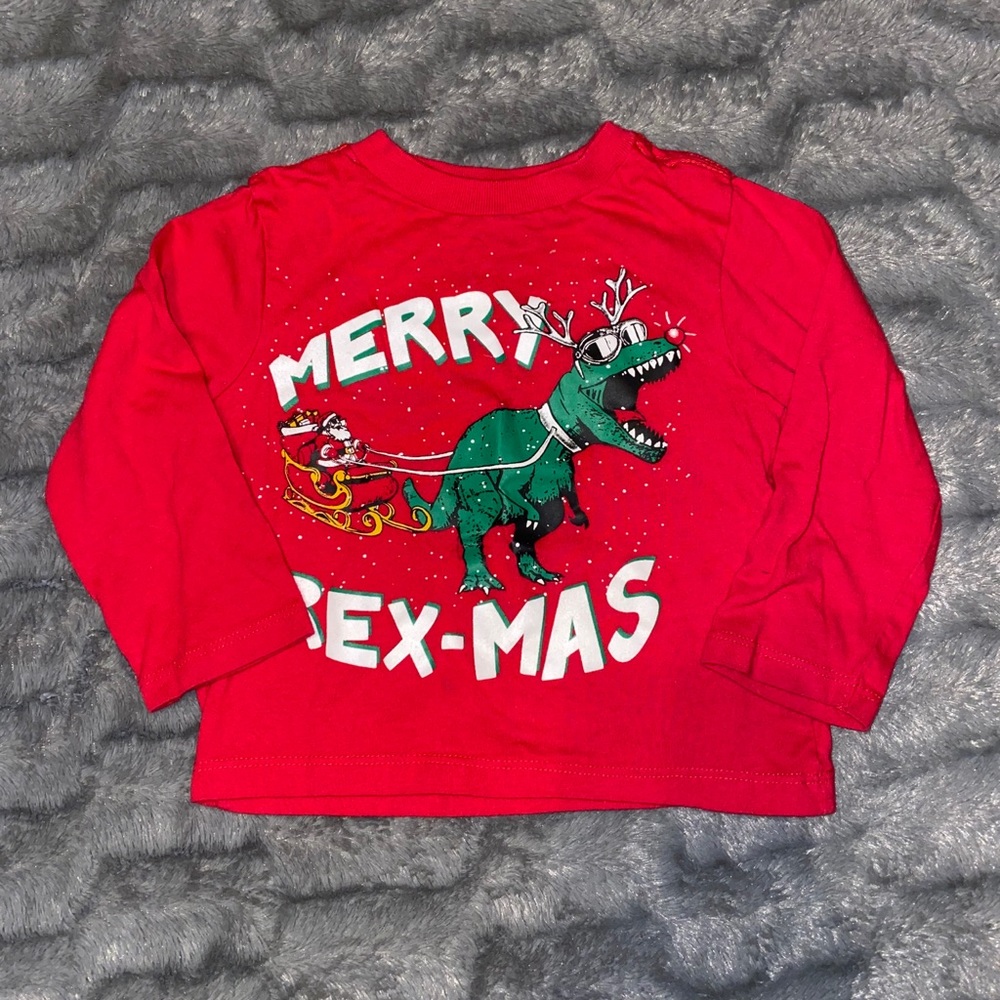 🎄 5/$25🎄 boy Christmas Dino shirt 12/18